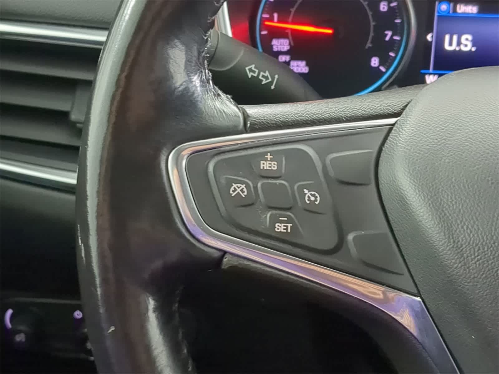 Thumbnail: 2019 Chevrolet Equinox - 22