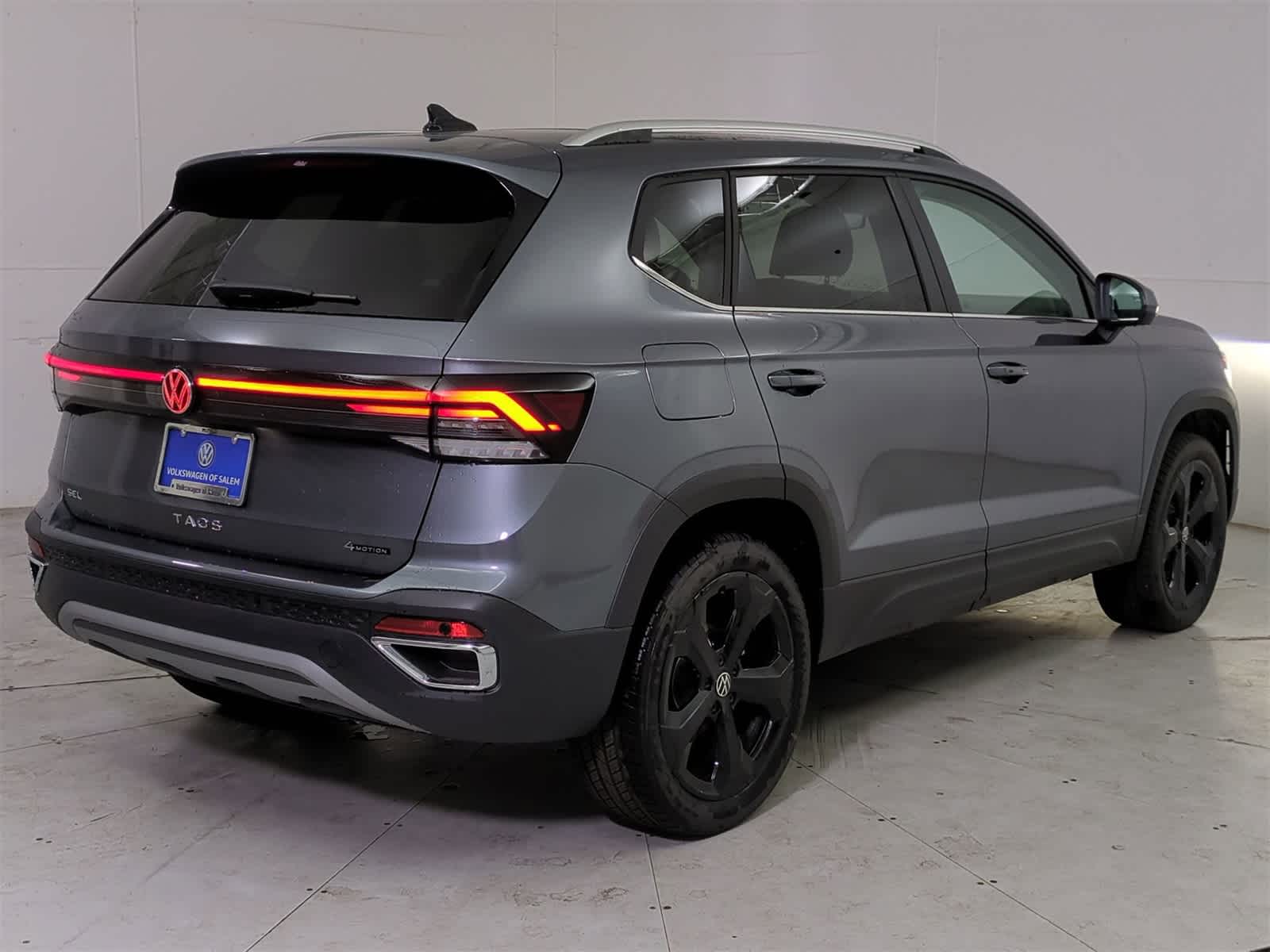 Thumbnail: 2025 Volkswagen Taos - 6