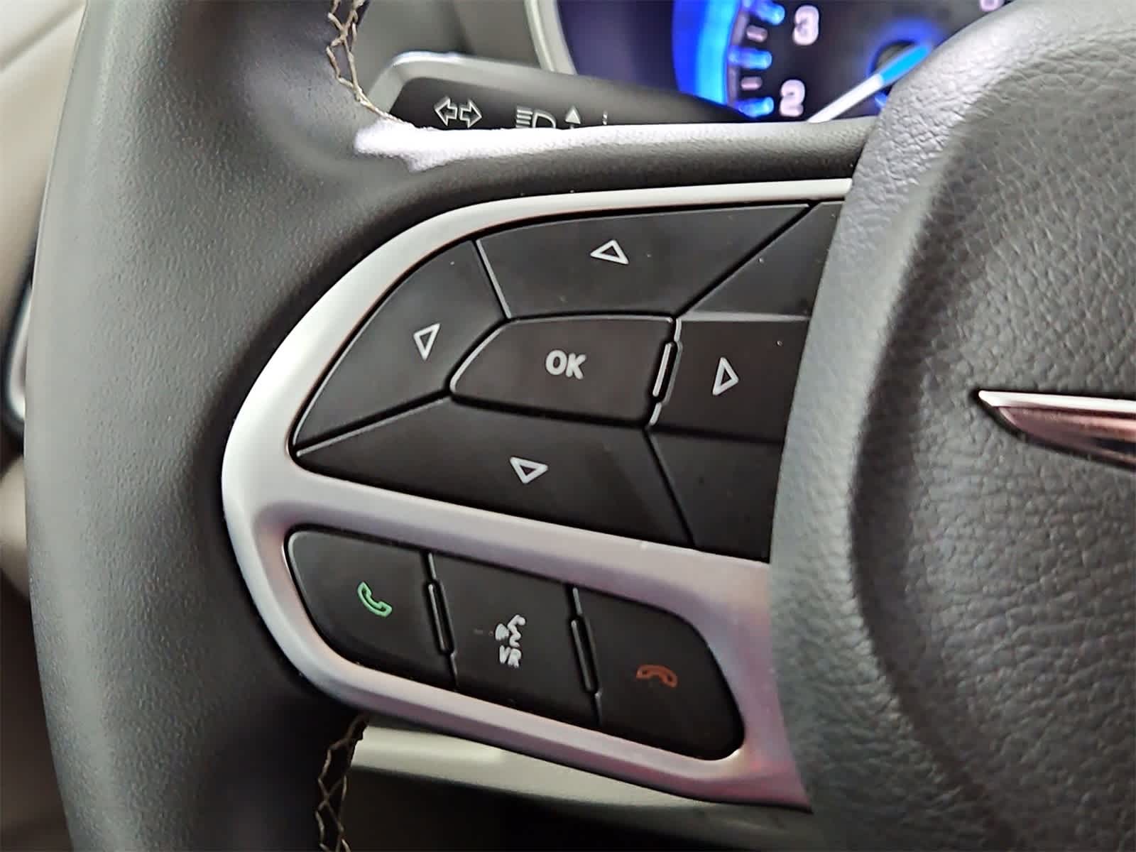 Thumbnail: 2024 Chrysler Pacifica - 23