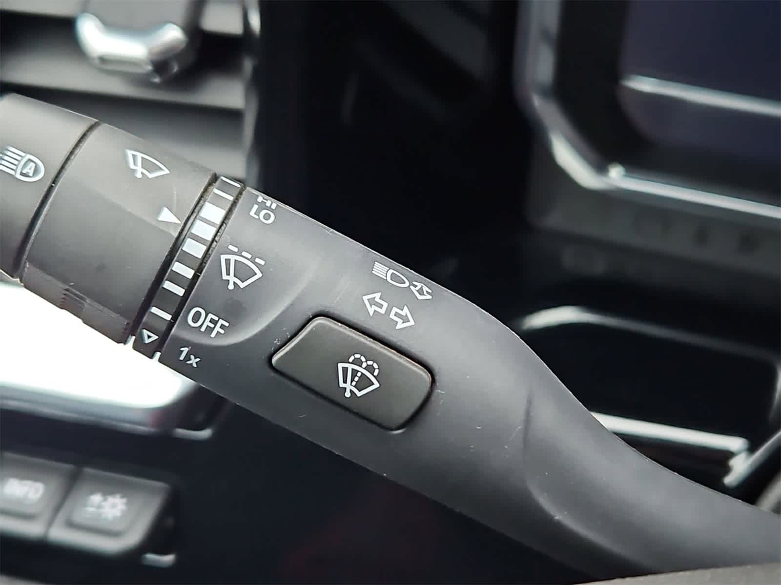 Thumbnail: 2024 Chevrolet Silverado 2500 - 28