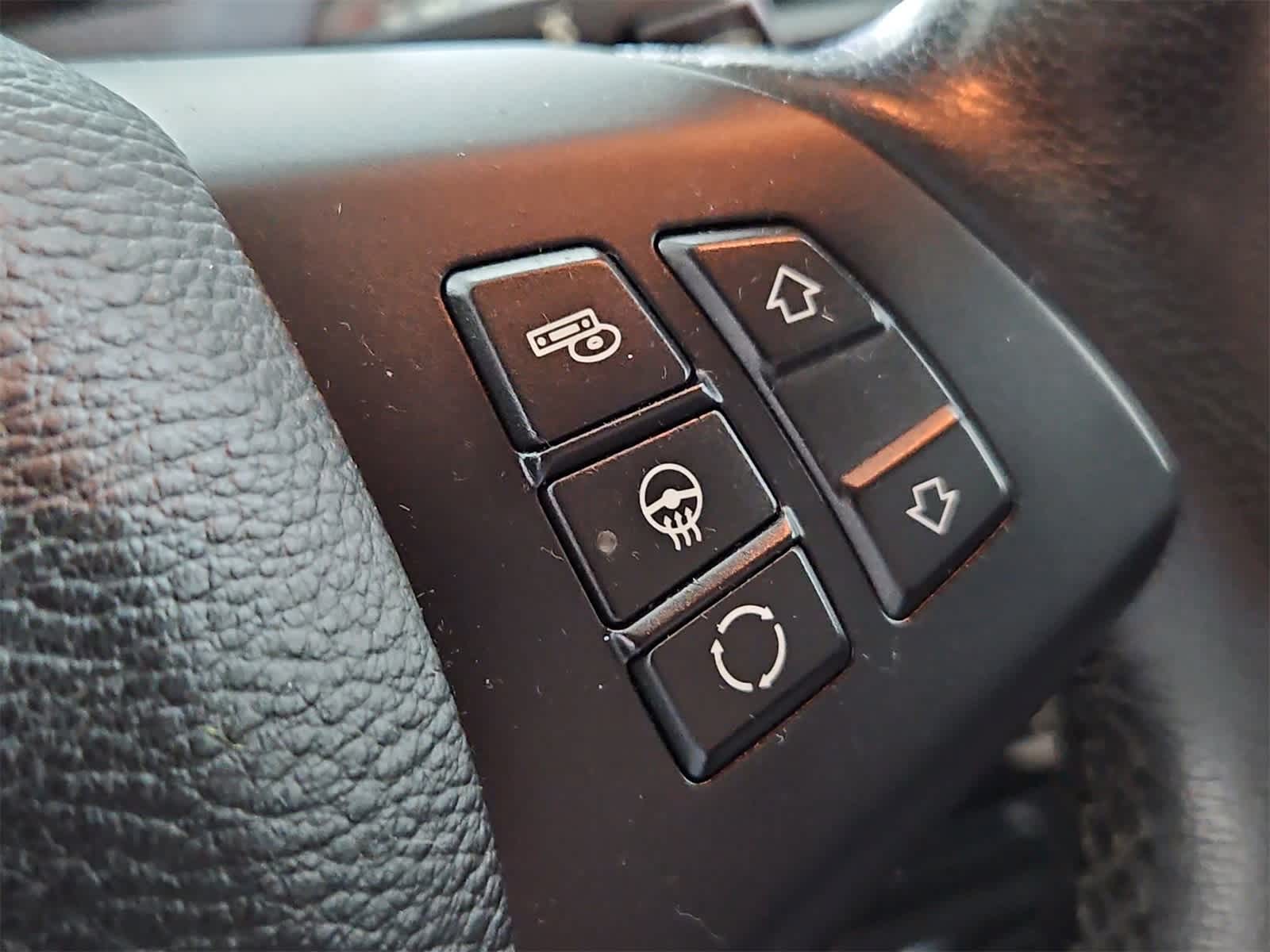 Thumbnail: 2013 BMW X5 - 26