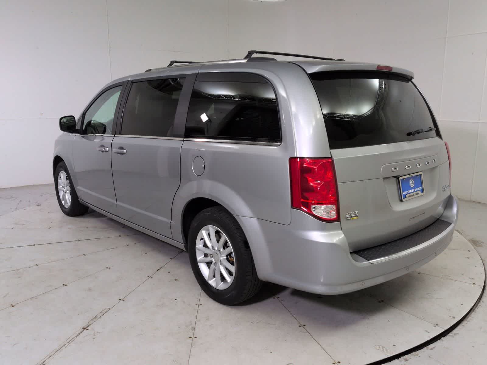 Thumbnail: 2019 Dodge Grand Caravan - 4