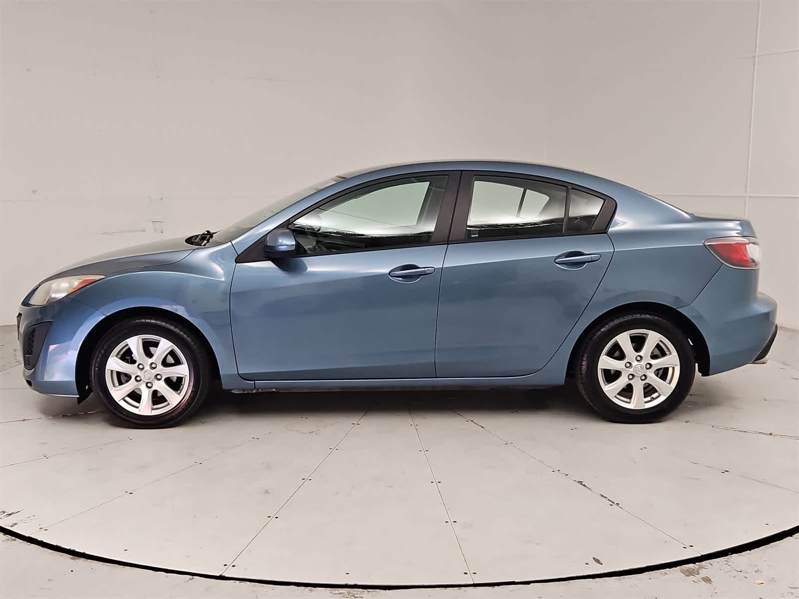 Thumbnail: 2011 Mazda Mazda3 - 3