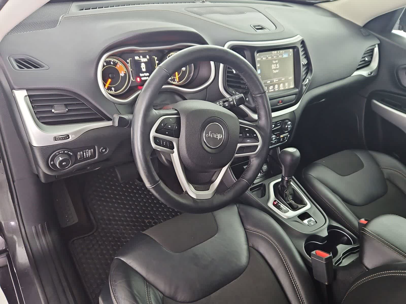 Thumbnail: 2018 Jeep Cherokee - 2