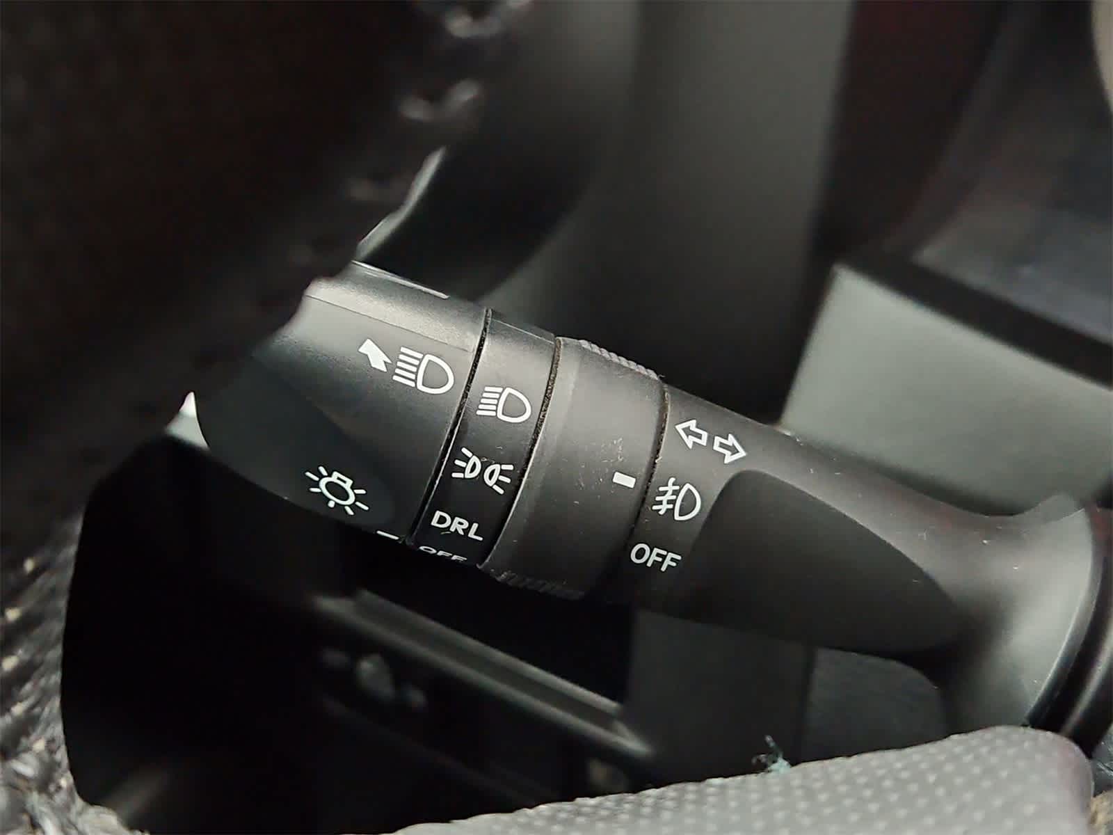 Thumbnail: 2019 Toyota Tacoma - 26