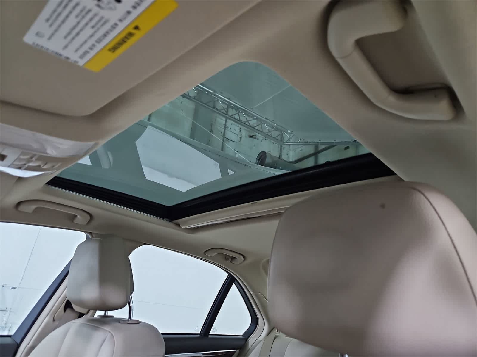 Thumbnail: 2013 Mercedes-Benz C-Class - 19