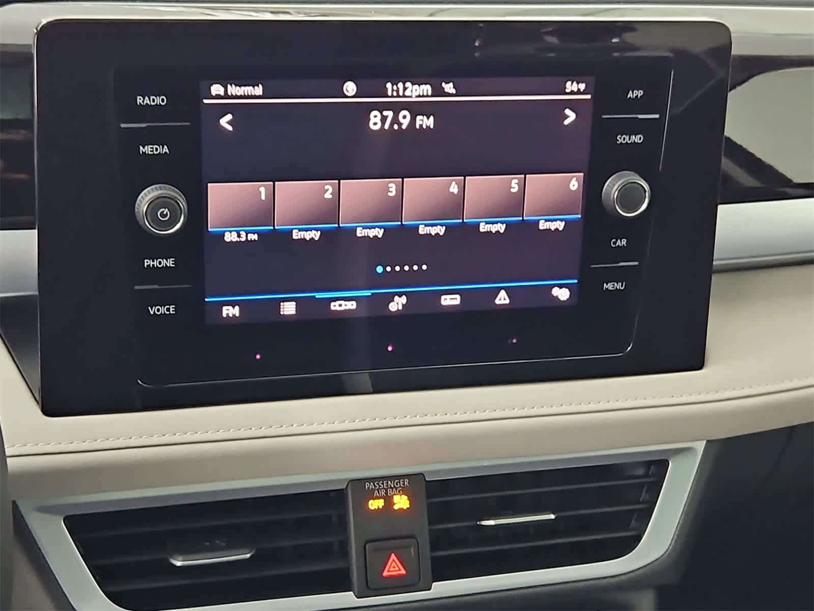 Thumbnail: 2025 Volkswagen Taos - 28