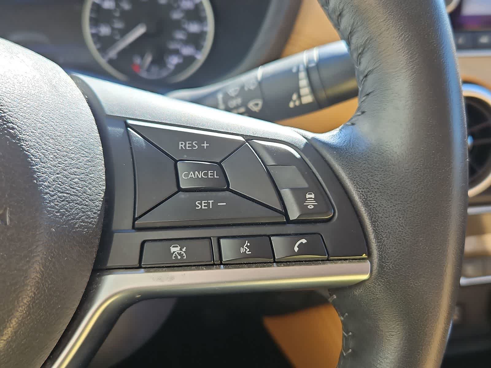 Thumbnail: 2021 Nissan Sentra - 25