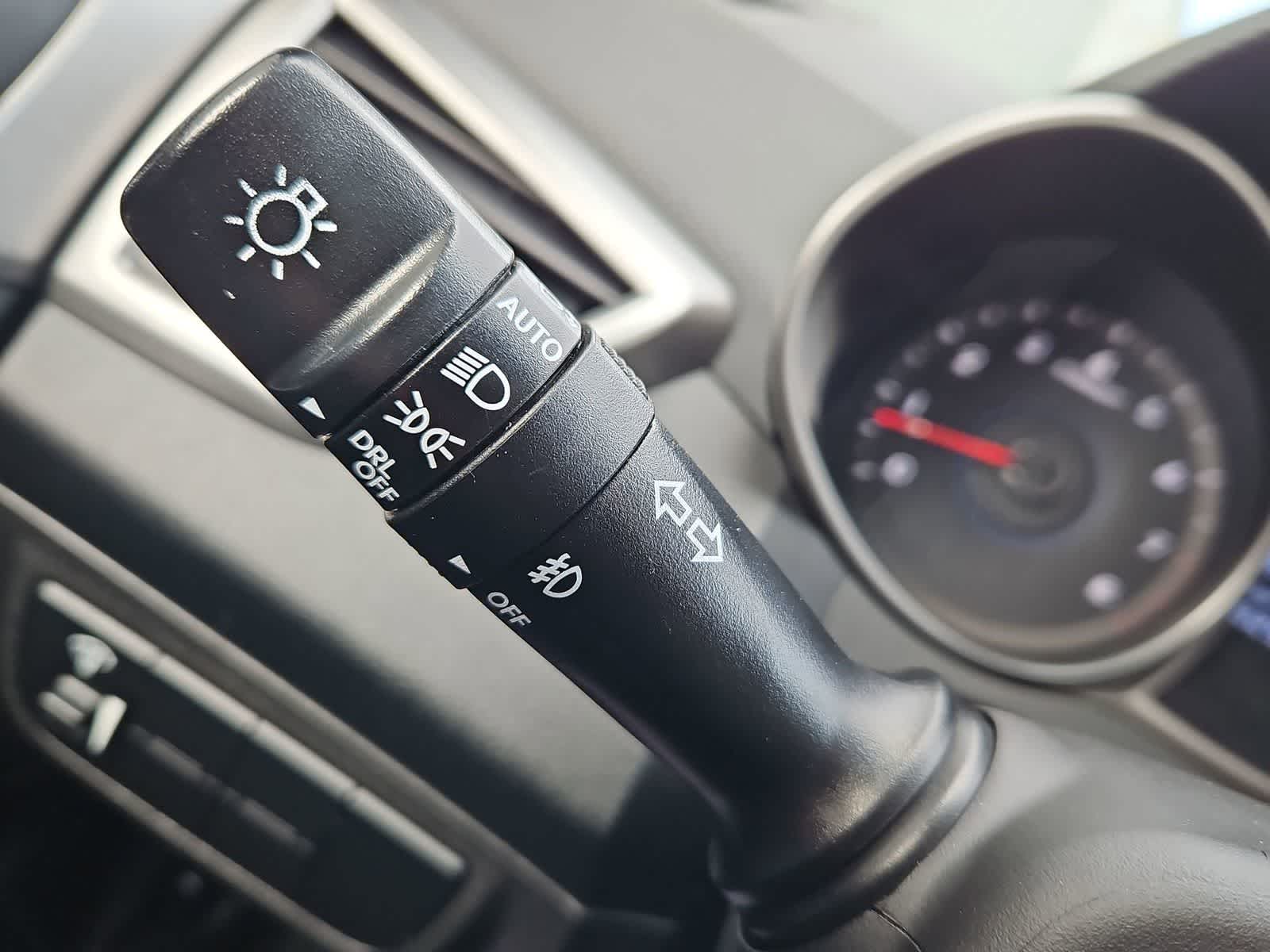 Thumbnail: 2017 Hyundai Veloster - 26