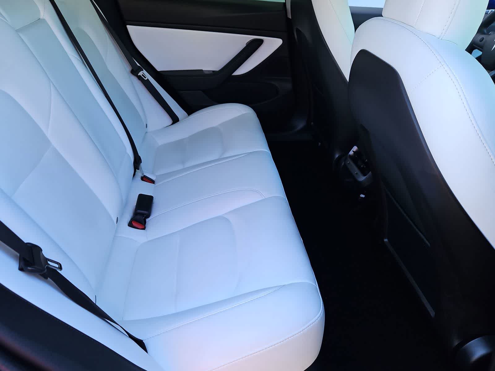 Thumbnail: 2020 Tesla Model 3 - 21