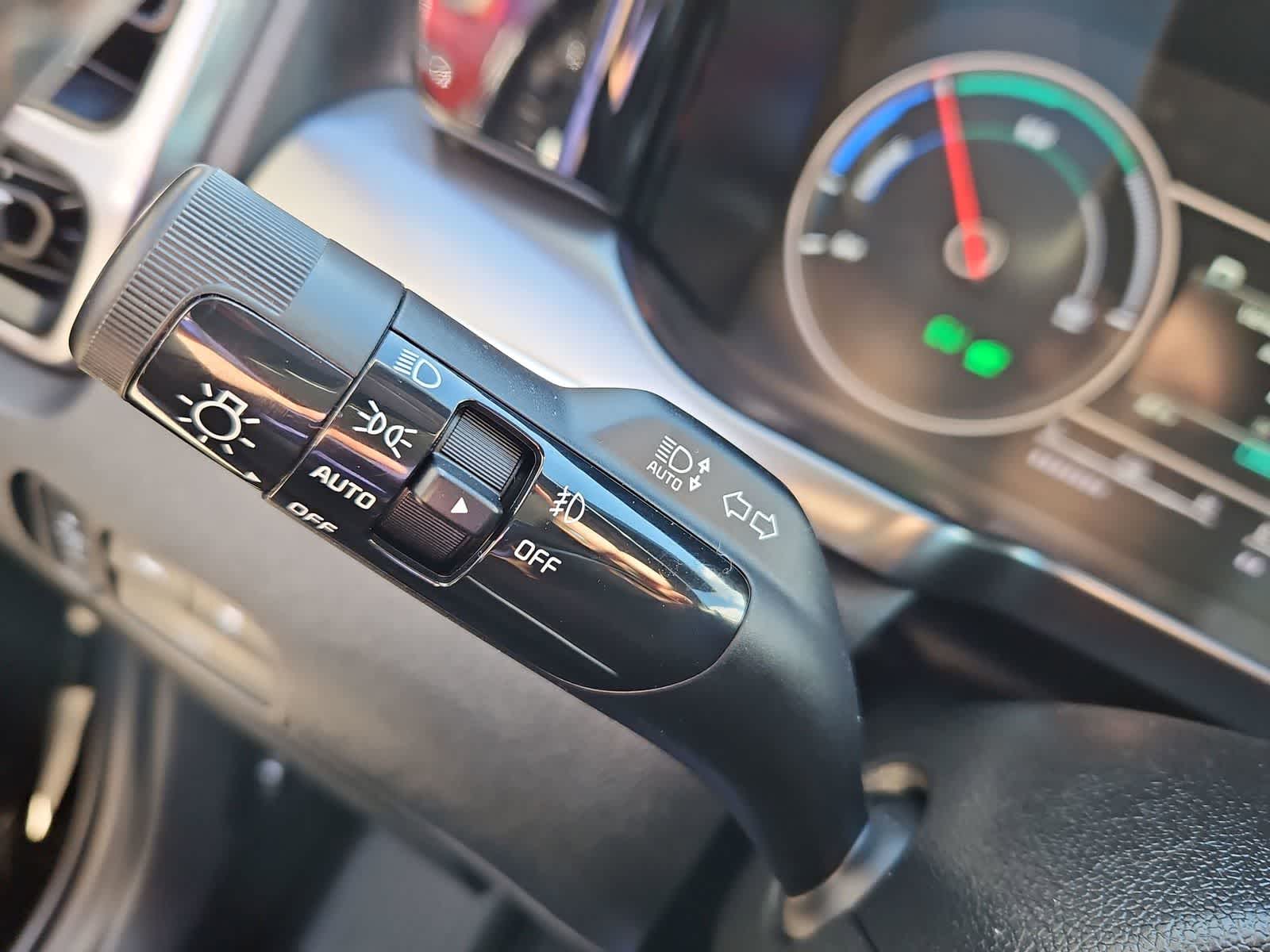 Thumbnail: 2022 Kia Sorento - 27