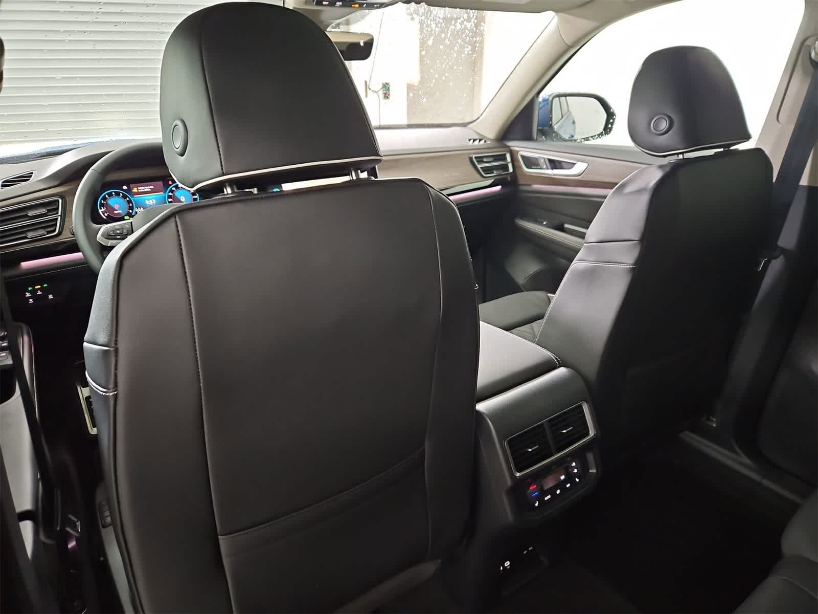 Thumbnail: 2026 Volkswagen Atlas - 18