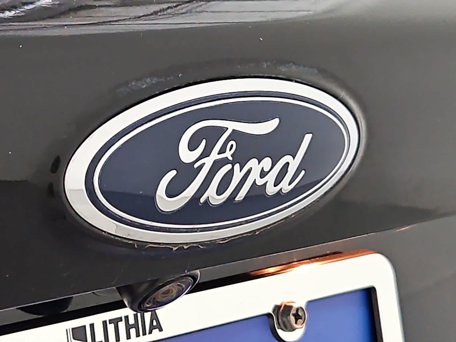 Thumbnail: 2017 Ford Escape - 10