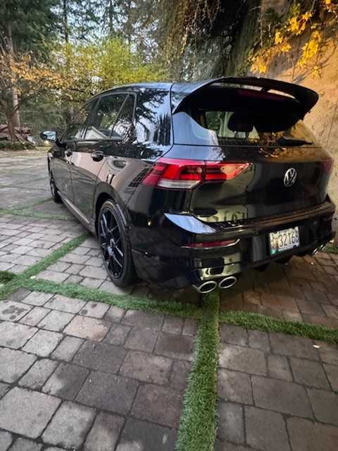 Thumbnail: 2023 Volkswagen Golf - 2