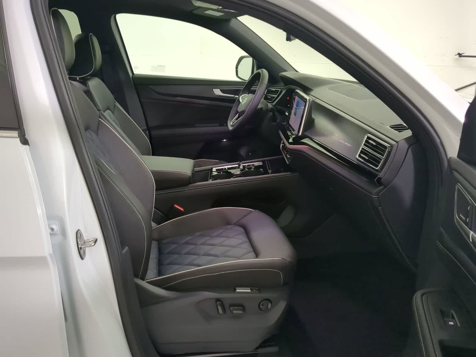 Thumbnail: 2026 Volkswagen Atlas - 20