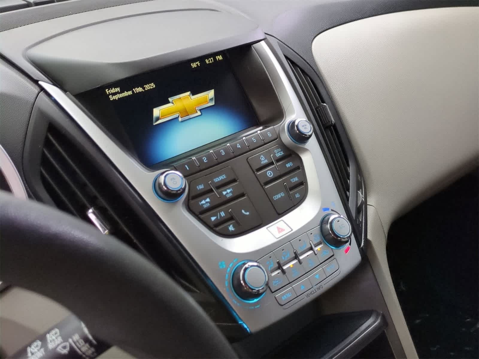 Thumbnail: 2017 Chevrolet Equinox - 27