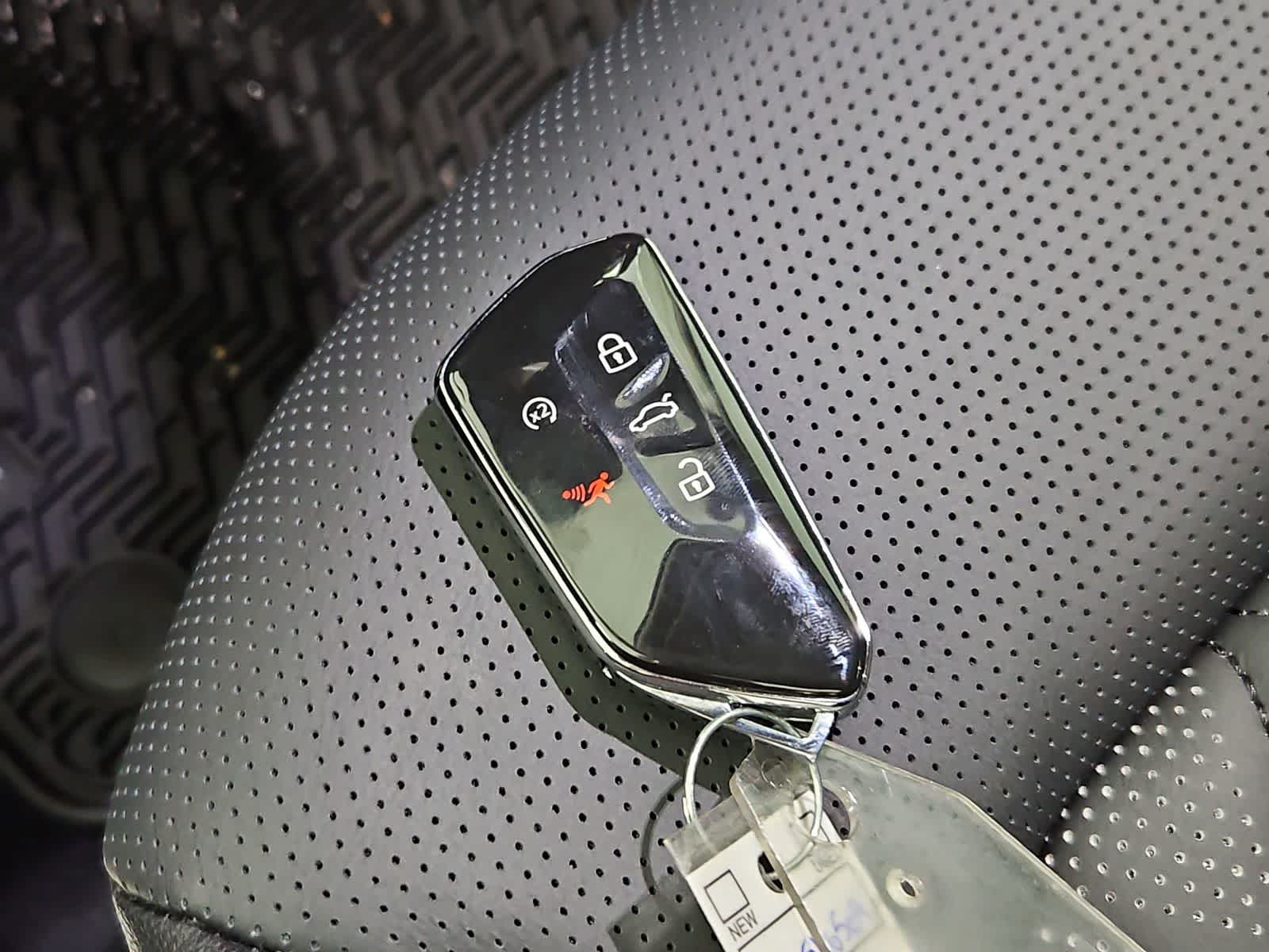 Thumbnail: 2026 Volkswagen Atlas - 38