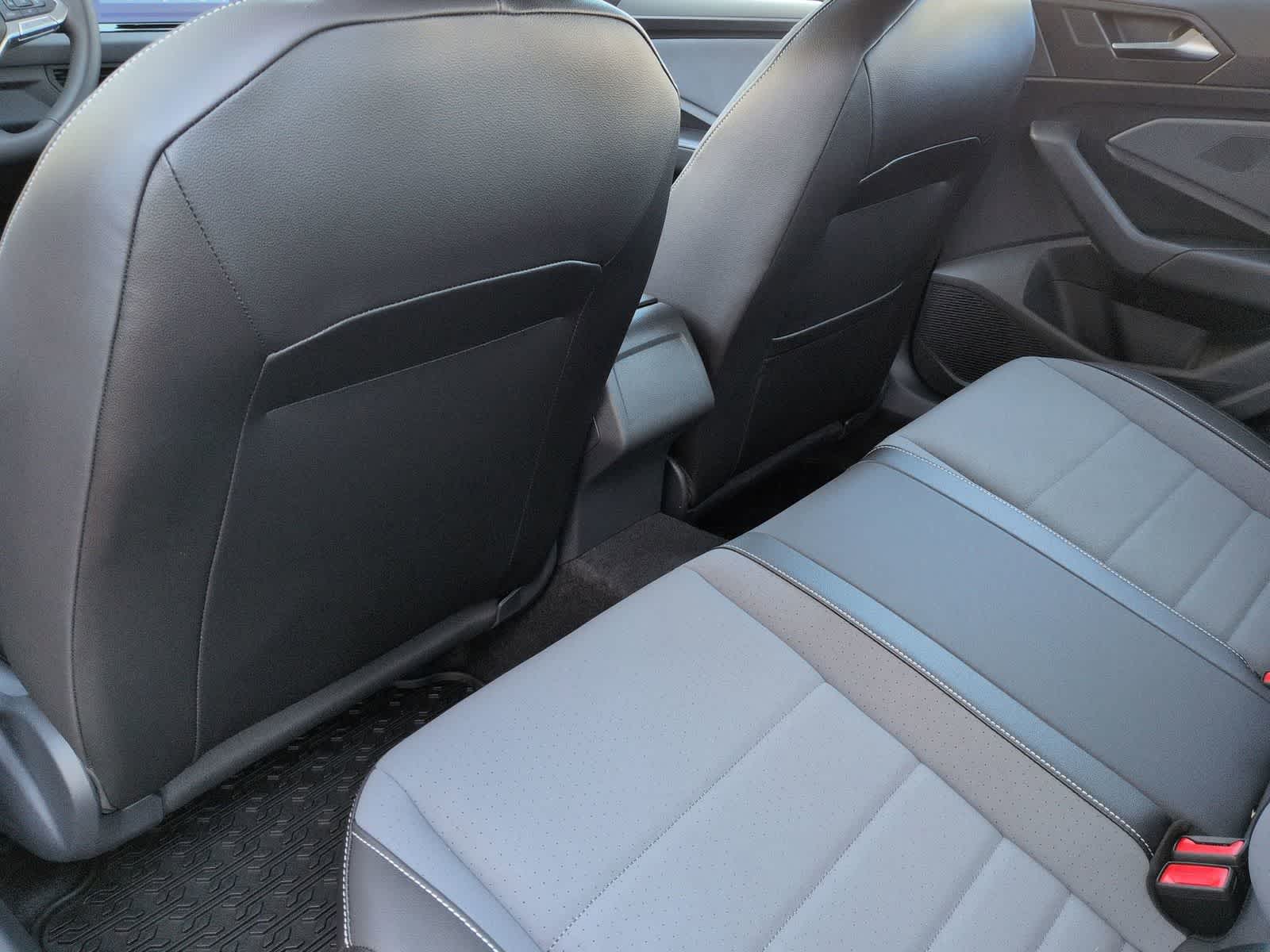 Thumbnail: 2026 Volkswagen Jetta - 18