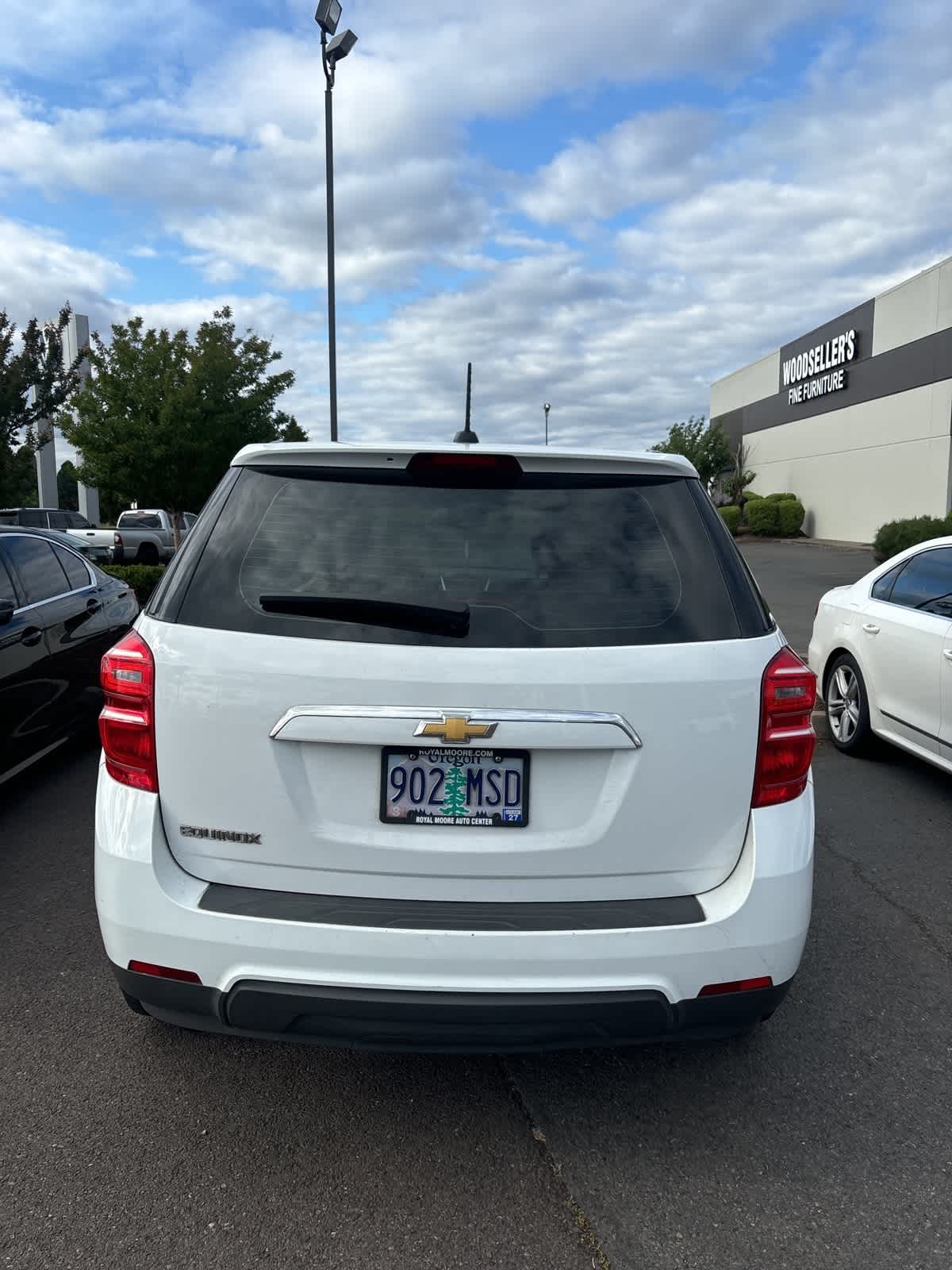 Thumbnail: 2017 Chevrolet Equinox - 4