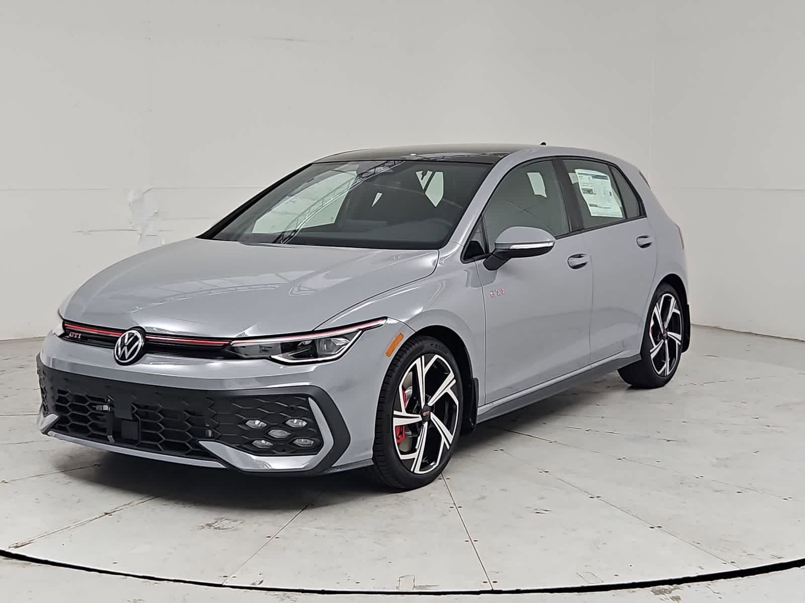 Thumbnail: 2026 Volkswagen Golf - 1