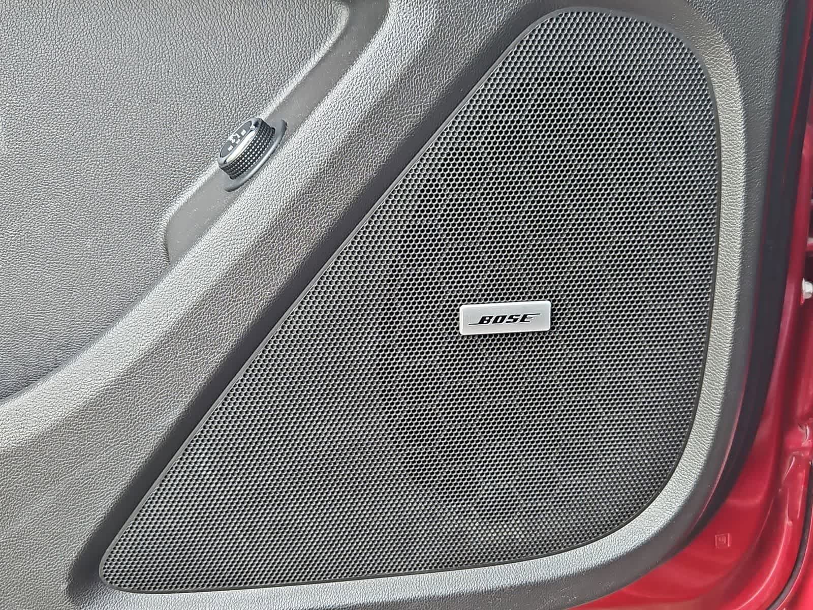 Thumbnail: 2019 Chevrolet Traverse - 32