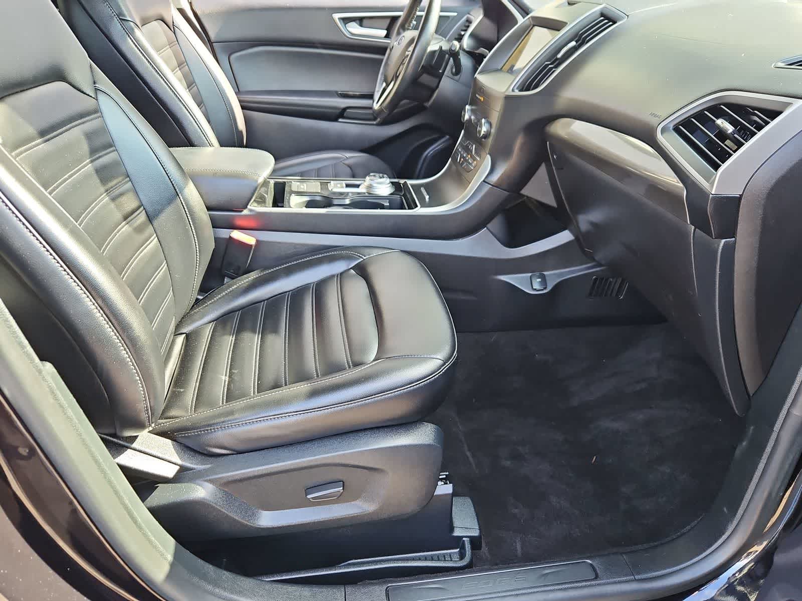 Thumbnail: 2020 Ford Edge - 20