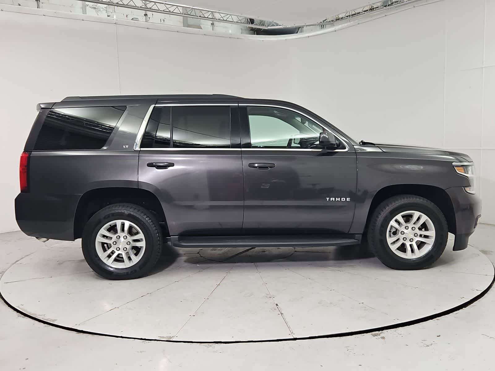 Thumbnail: 2017 Chevrolet Tahoe - 7