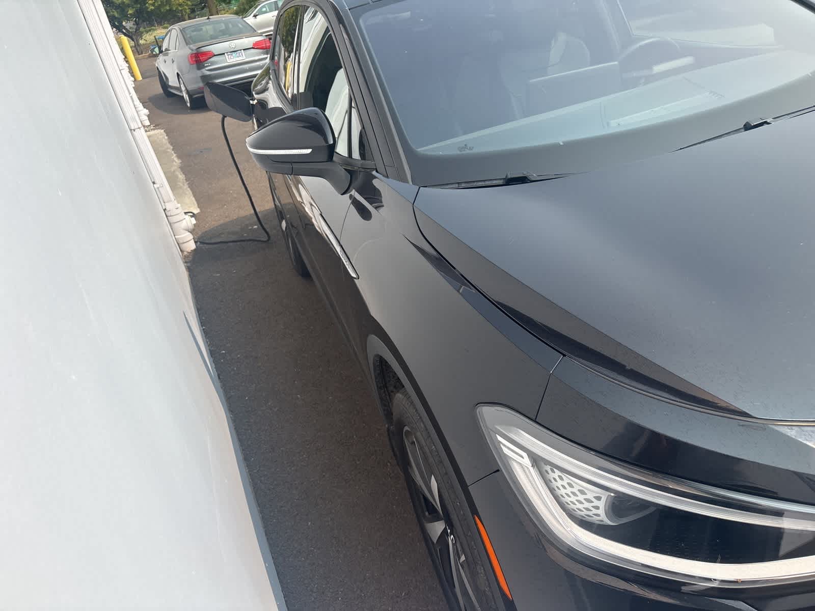 Thumbnail: 2023 Volkswagen ID.4 - 6