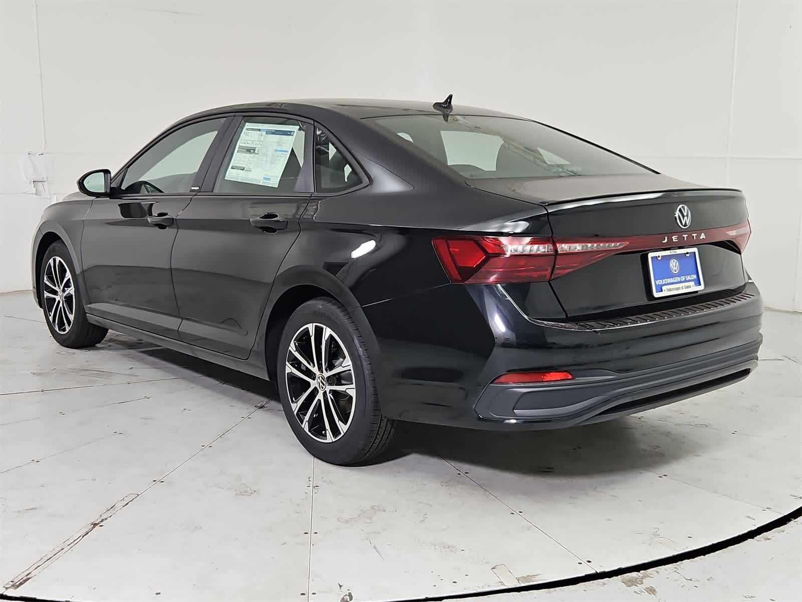 Thumbnail: 2025 Volkswagen Jetta - 4