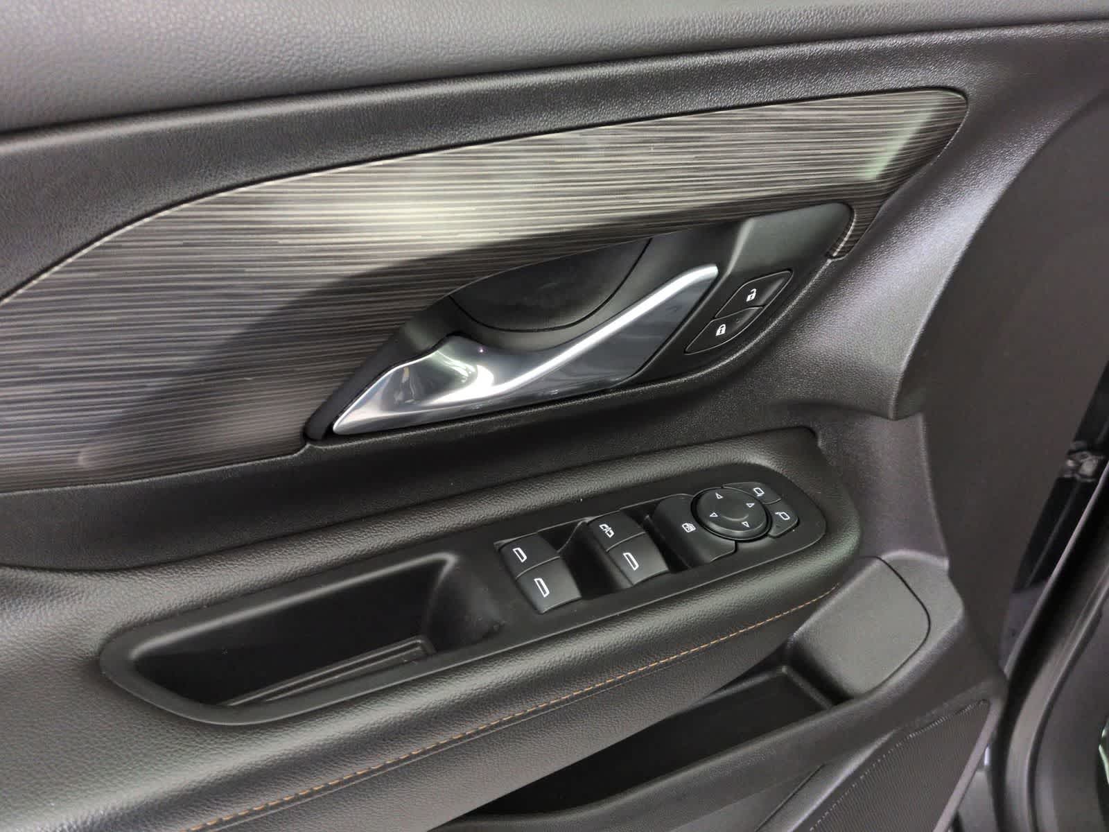 Thumbnail: 2020 GMC Terrain - 16