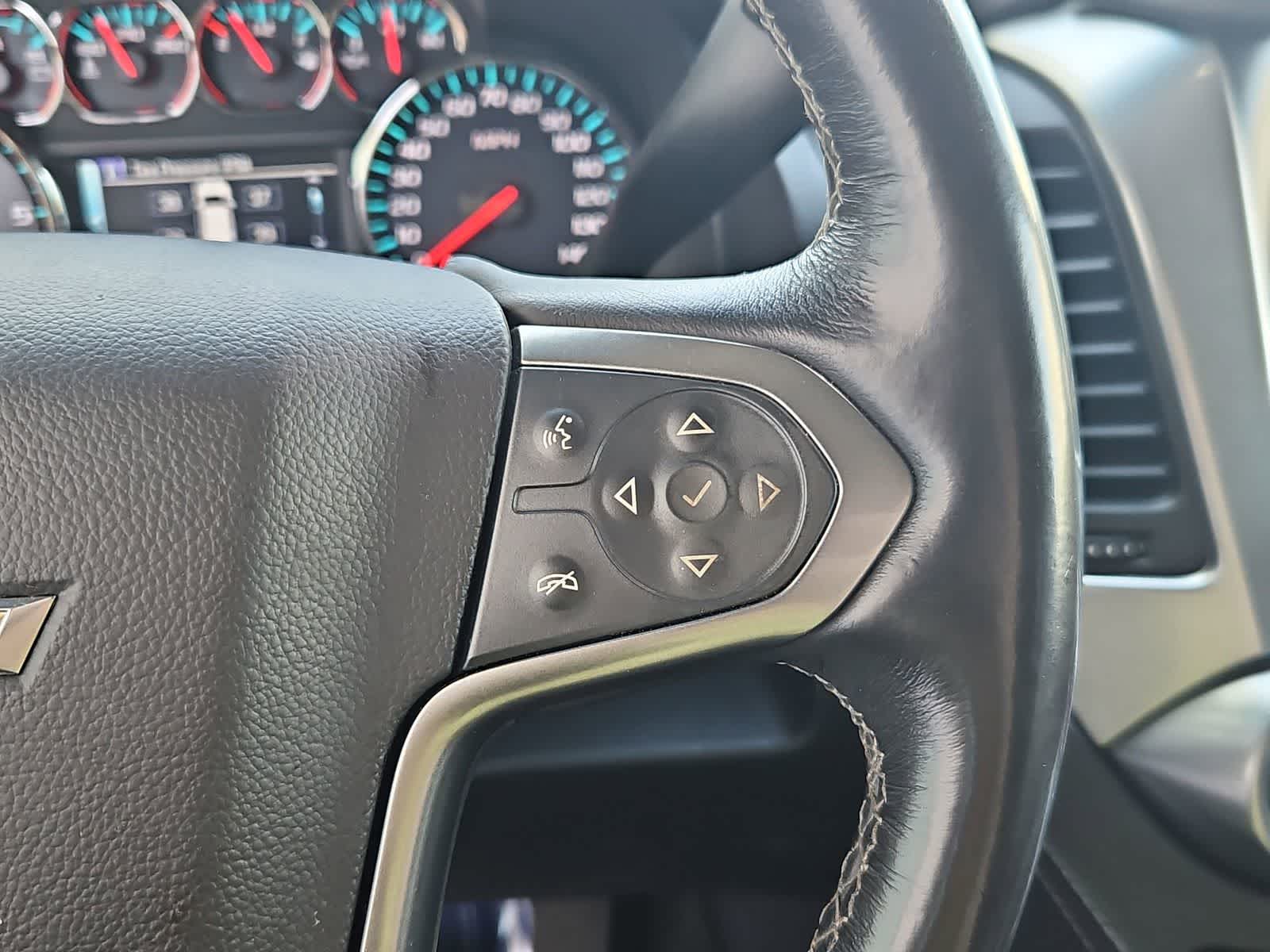 Thumbnail: 2018 Chevrolet Tahoe - 25