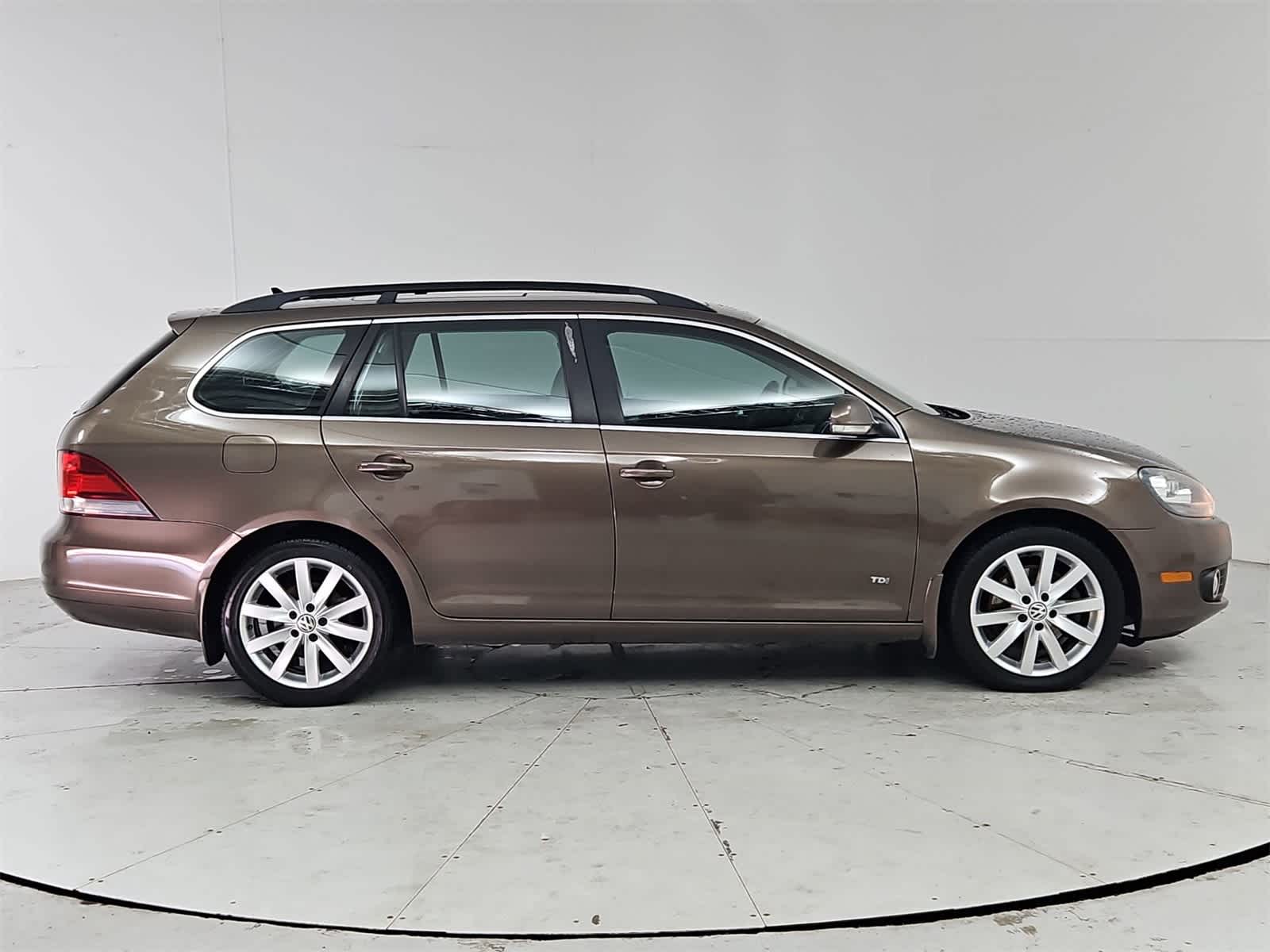 Thumbnail: 2011 Volkswagen Jetta - 7
