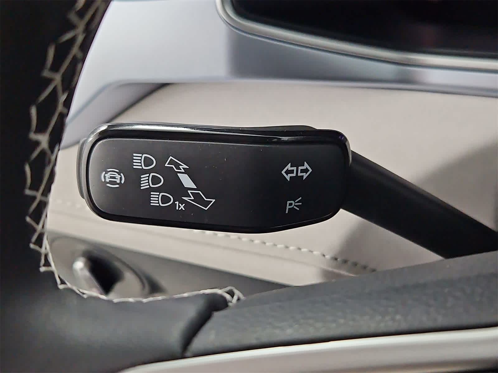 Thumbnail: 2025 Volkswagen Taos - 27