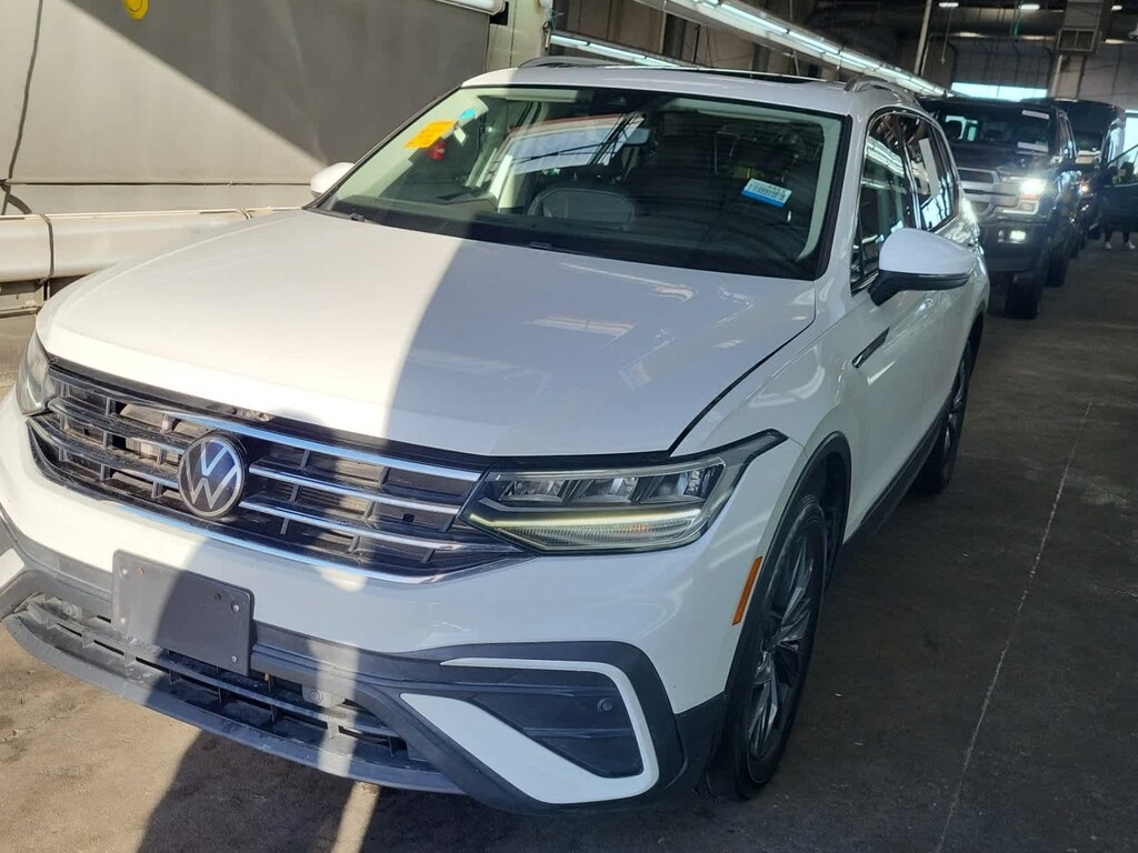 Used 2022 Volkswagen Tiguan 2.0T SE SUV