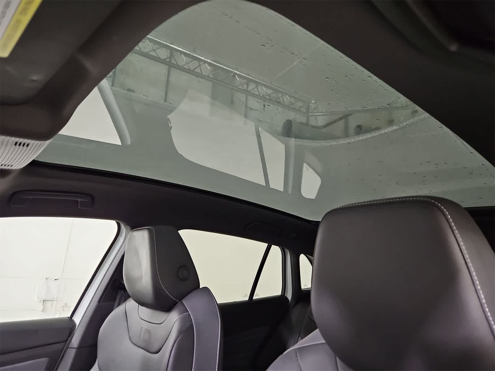 Thumbnail: 2023 Volkswagen ID.4 - 18