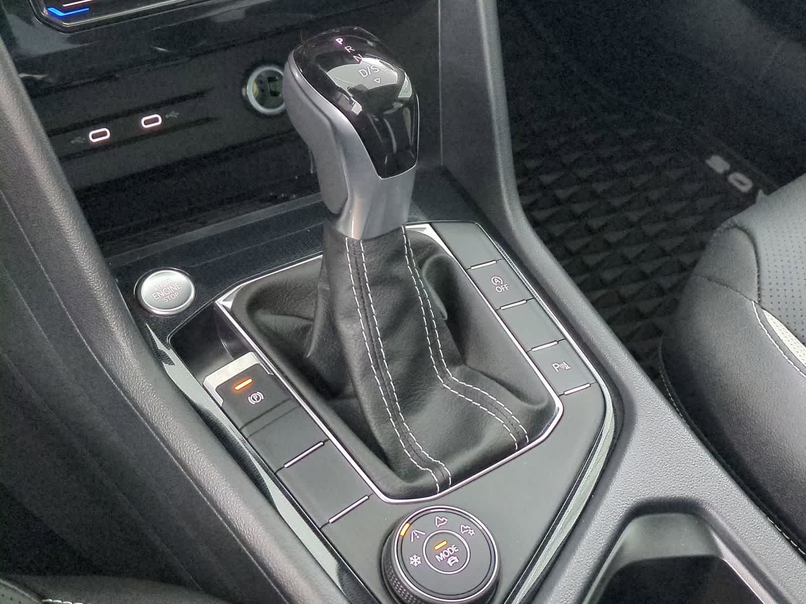 Thumbnail: 2025 Volkswagen Taos - 33