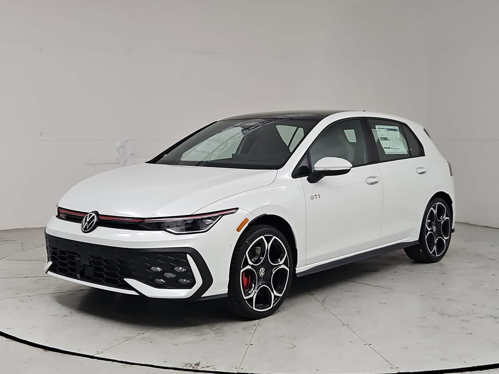 Thumbnail: 2026 Volkswagen Golf - 1