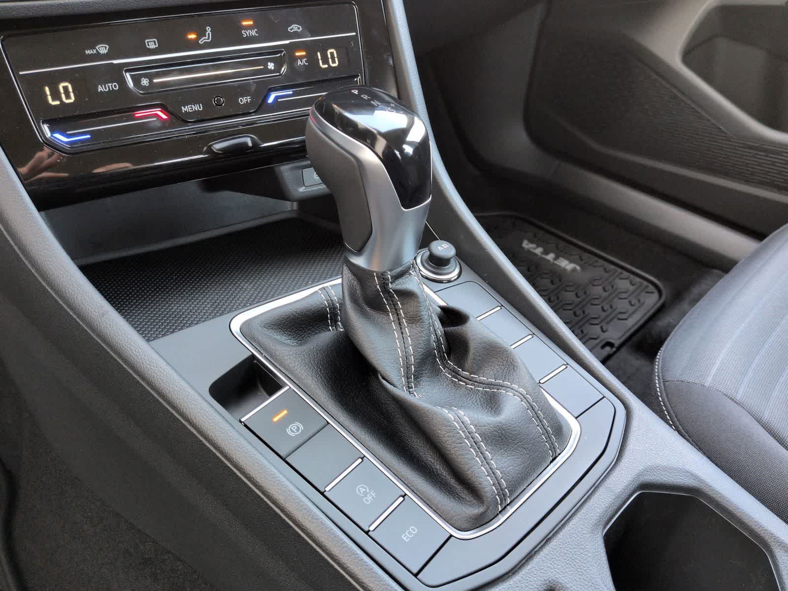 Thumbnail: 2026 Volkswagen Jetta - 31