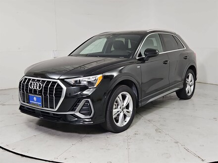 2022 Audi Q3 45 S line Premium SUV