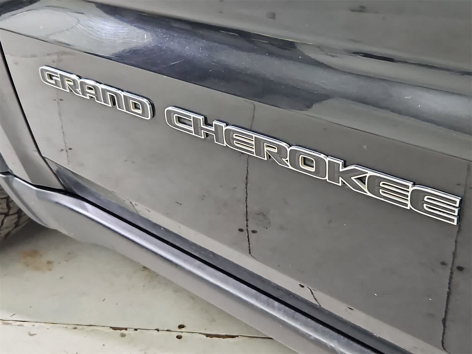 Thumbnail: 2017 Jeep Grand Cherokee - 12