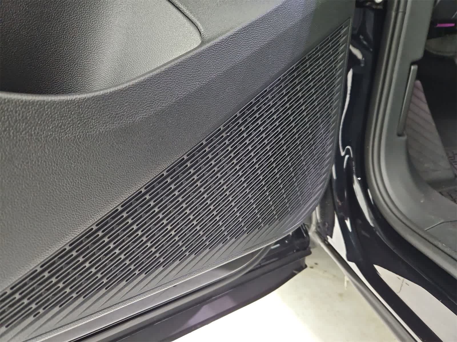 Thumbnail: 2026 Volkswagen Atlas - 32