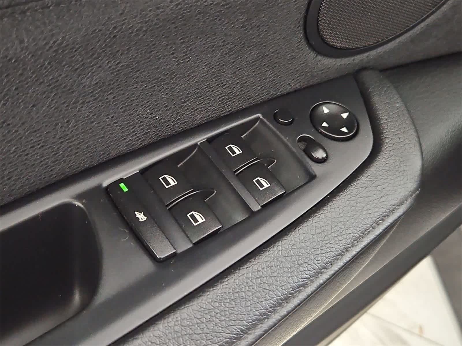 Thumbnail: 2013 BMW X5 - 17