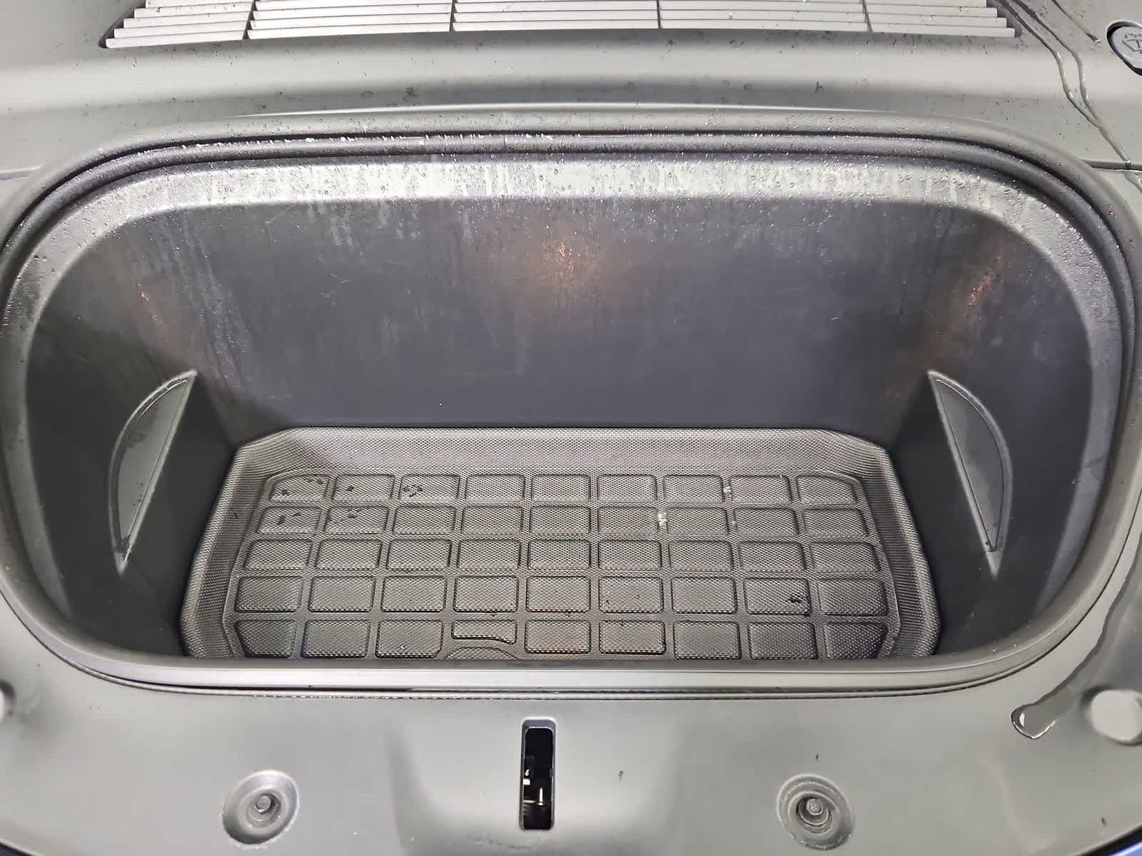 Thumbnail: 2023 Tesla Model Y - 14