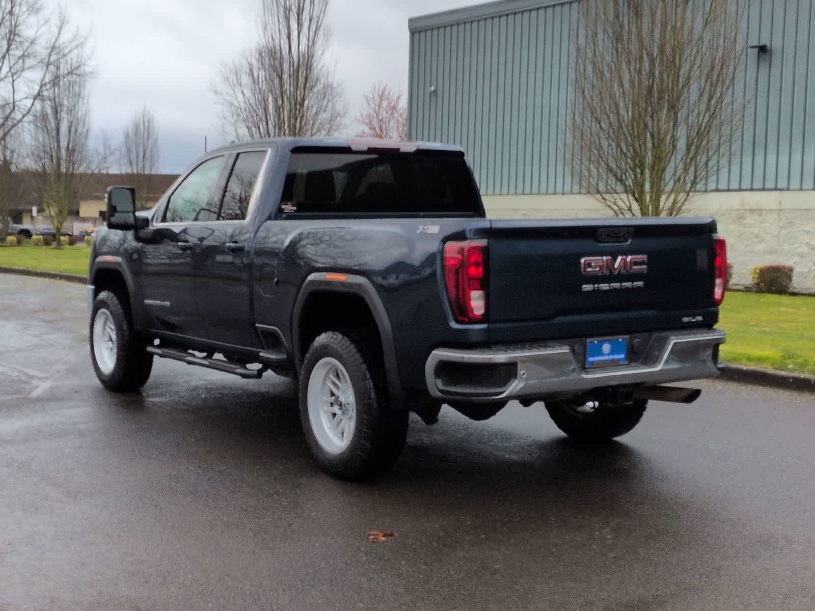 Thumbnail: 2020 GMC Sierra 2500 - 4
