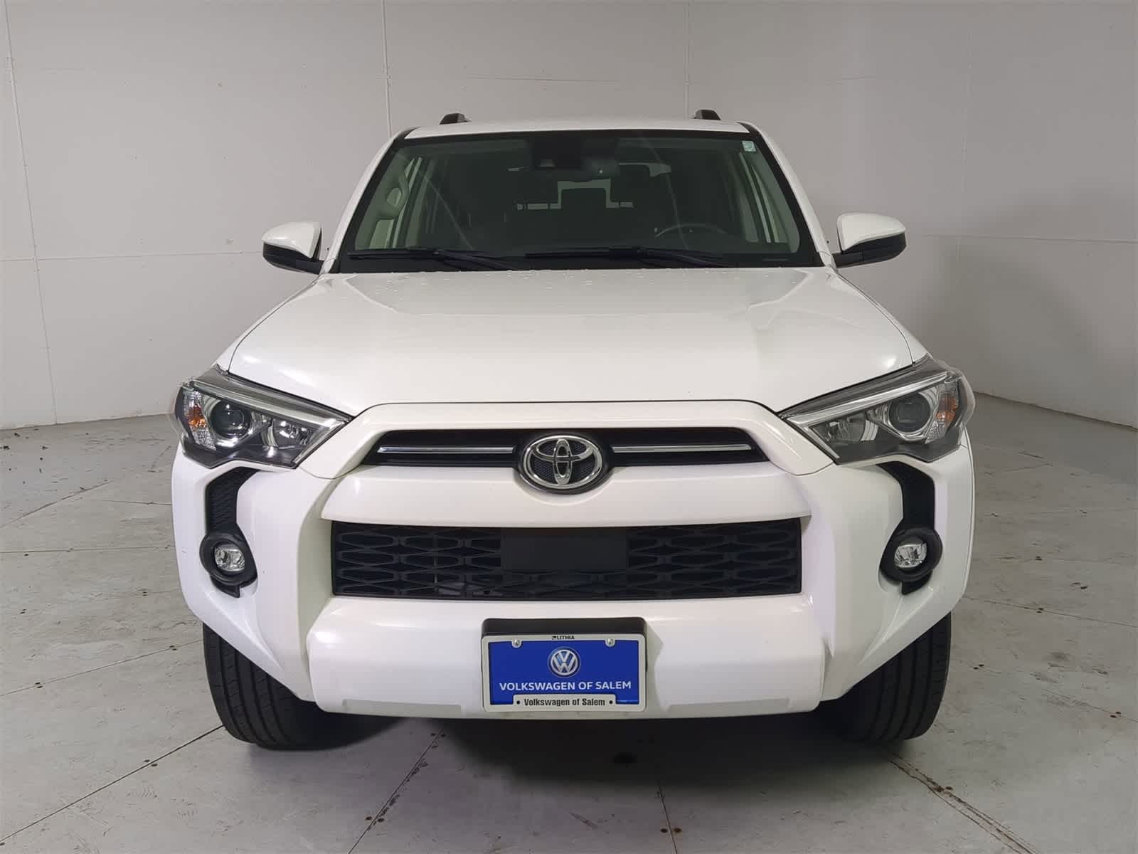 Thumbnail: 2022 Toyota 4Runner - 9