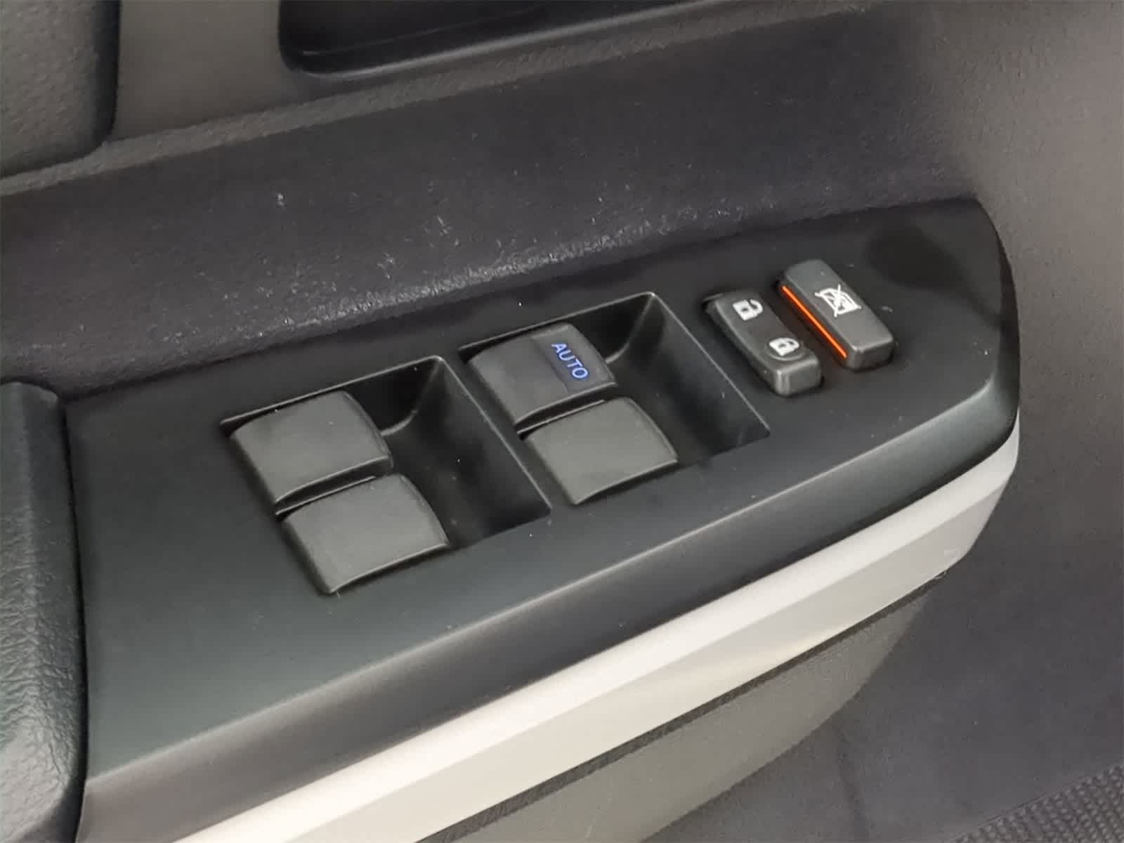 Thumbnail: 2021 Toyota Tundra - 16