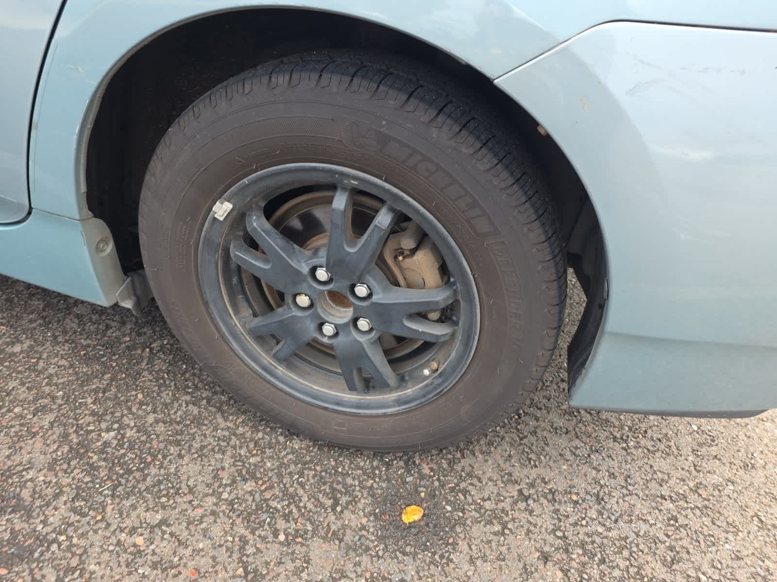 Thumbnail: 2014 Toyota Prius - 10