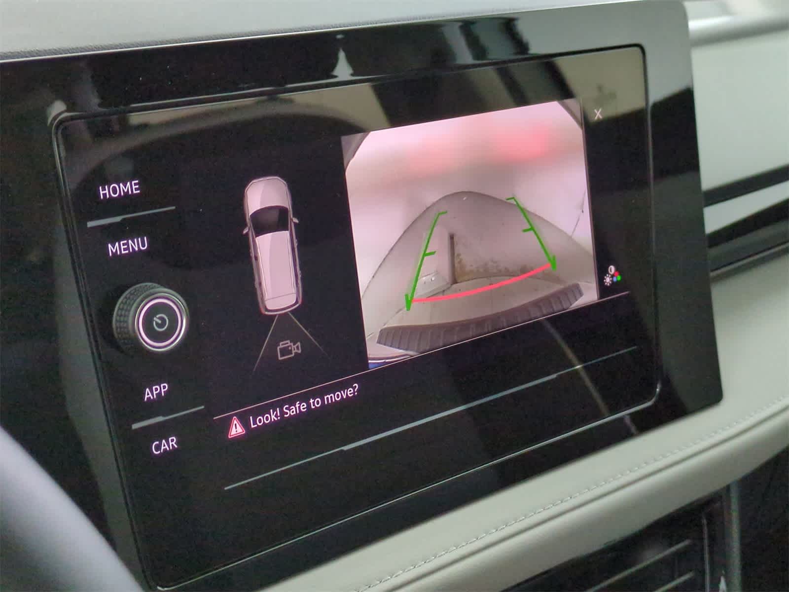 Thumbnail: 2025 Volkswagen Taos - 31