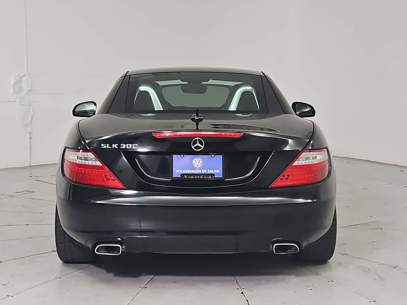 Thumbnail: 2016 Mercedes-Benz SLK - 5