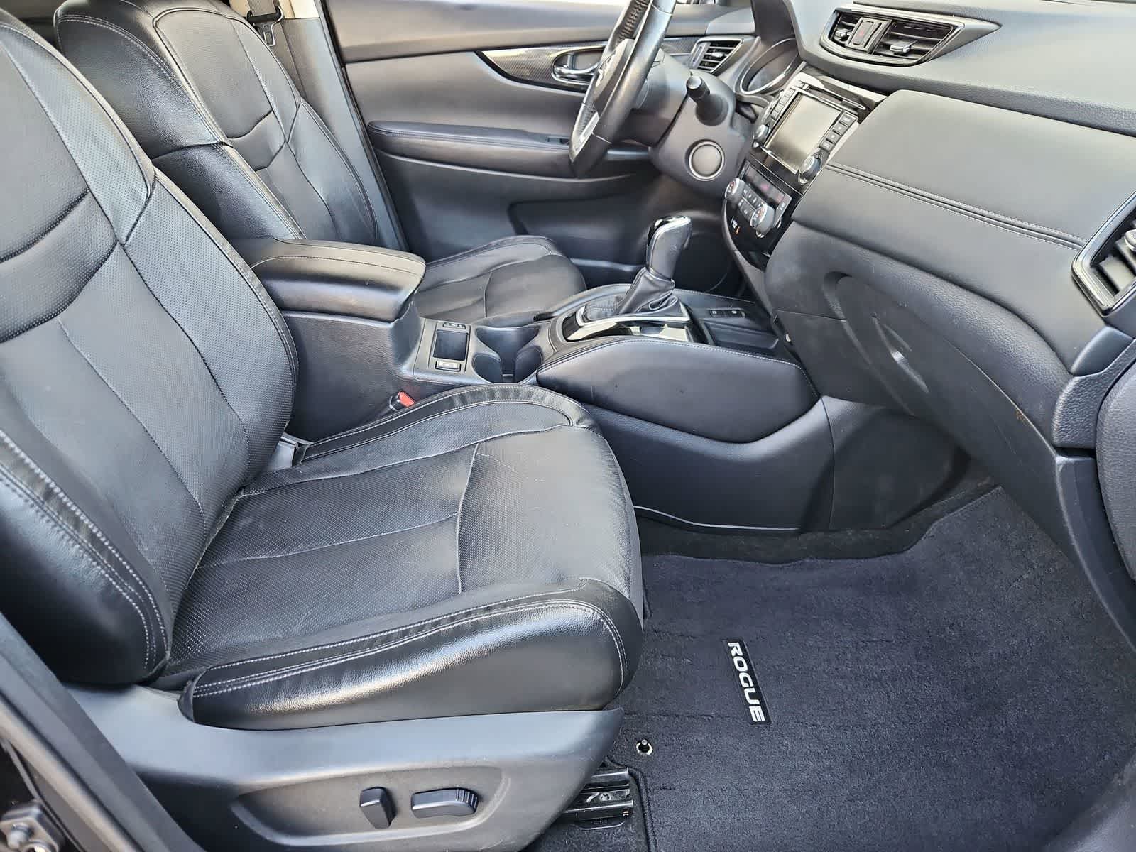 Thumbnail: 2020 Nissan Rogue - 22